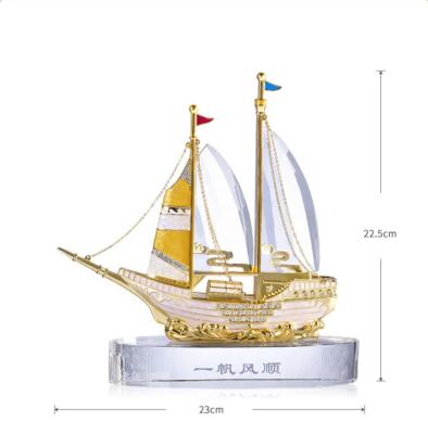 China Best Europe Style For Home Boat Souvenir Decoration Art Craft Gift K9 Crystal Sailing Boat Modern Ship for sale