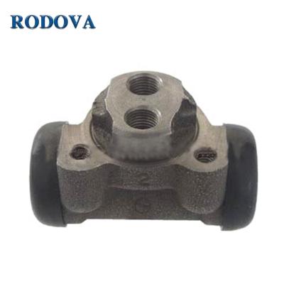 China OEM MB151050 Brake Brake Cylinder For Mitsubishi L 300 Box 1980-1986 L 300 for sale