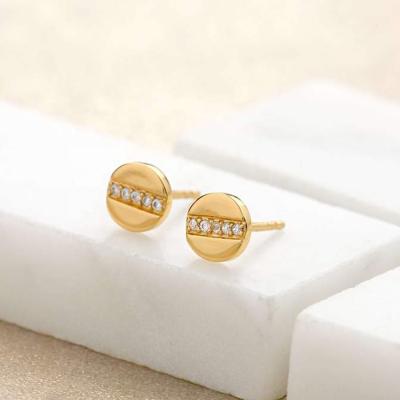 China Stud Earrings Slovehoony Disc With Line Of Sparkle Stud Earrings, 24K Gold Plated Mini Bar Stud Earrings for sale