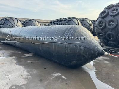 China Thickness Customized Ship Launching Rubber Airbag 0.3m - 2.0m Diameter for sale