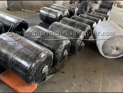 China Cylindrical EVA Foam Fender Thickness Customized Boat Rubber Fender for sale