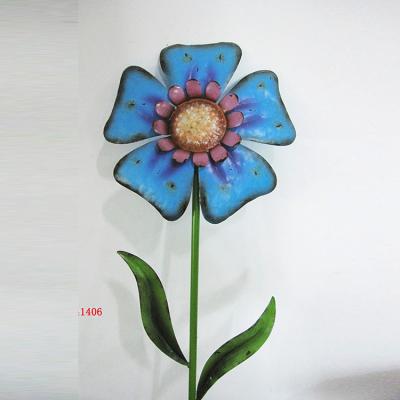 China Wholesale Vintage Flower Plant Stakes Garden Yard Metal Garden Stake For Outdoor Decor for sale