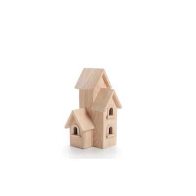 China Sustainable Design Mini Luxury Naturally Color Pet House Manhattan Style Solid Wood Bird Houses For Outdoor for sale