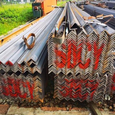 China Black Foundation Corner Hot Dip Galvanized Steel Angle Punched Steel Corner Curtain Wall Bracket for sale