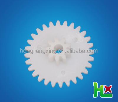 China Plastic Gears Small Plastic Nylon Pom Pom High Precision Carrier Plastic Sprocket for sale