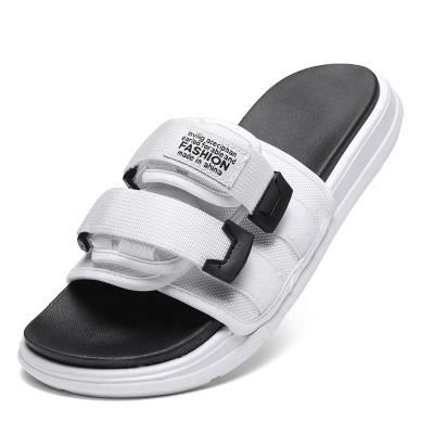 China Flat Summer Sports Sandals Men Casual Slippers for sale