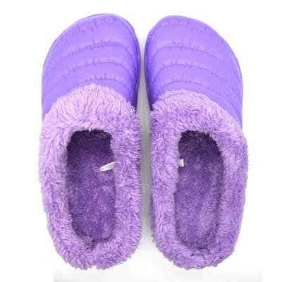 China Flat 2020 Ladies Clogs With Fur For Wholesale And Autumn Winter Women Clogs for sale