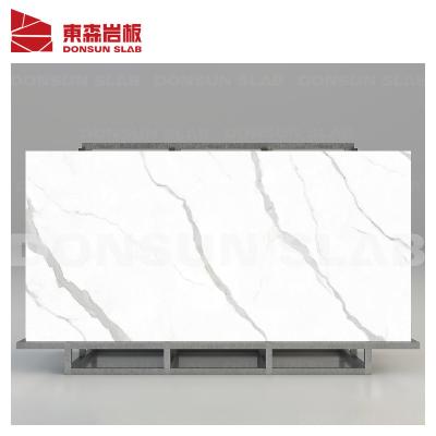 China Glazed Metallic Statuario Porcelain Slab Tiles Extra Large Luxe White Wall Tiles for sale