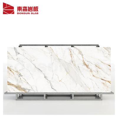 China Performance White Artificial Stone Porcelain Calacatta Marble Agglomerated Stone Tiles For Wall Slab for sale