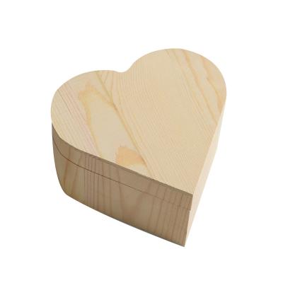 China Recyclable Hot Sale Wooden Box Heart Shape Storage Box Wooden Jewelry Gift Box for sale