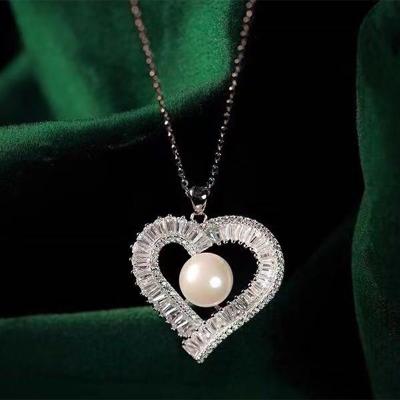 China Love 925 Clavicle Pearl Soft Necklace Romantic Silver Niche Design Necklace for sale