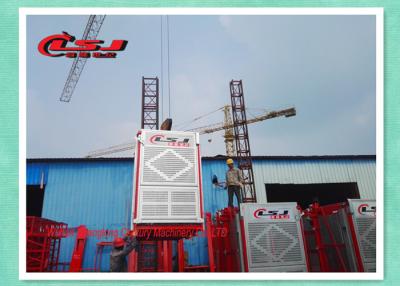 China 2000kg double cabin 0-63m/min speed passenger and builders hoist for sale