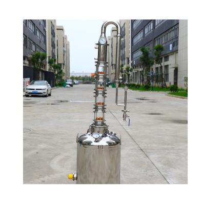 China Wholesale Customized Winery Trend Whiskey Distillation Equipment Small Brandy Distiller for sale