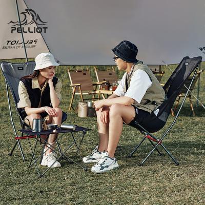 China Modern Wholesale Portable Folding Fishing Chairs Leisure Luxury Camping Chair With Armrest Cup Holder for sale