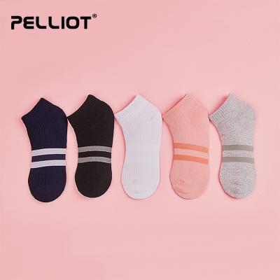 China PELLIOT Sports Breathable Non-slip Wear-Resistant Mountaineering Low-Tube Running Socks for sale