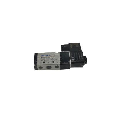 China Original Authorized Machinery Repair Shops Distributor AIRTAC 4V210-08 Way Solenoid Valve for sale