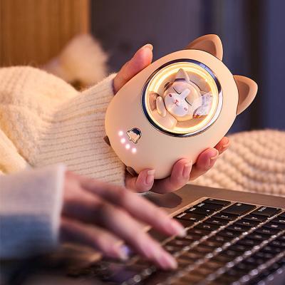 China Hotter Backup Power Supply New Product 6500 Mah Cute Premium Rechargeable Hand Power Bank for sale