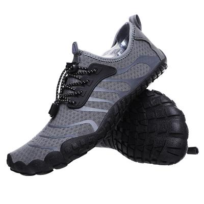 China Anti-slip OEM ODM Water Shoes Sport Barefoot Quick Dry Aqua shoes Yoga Fitness Beach Shoes Men for sale