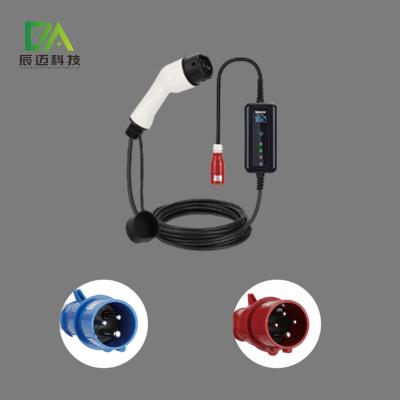 中国 Mckee EV Portable Electric Vehicle Charger 3 Phase Type 2 Car Charging Connector 販売のため