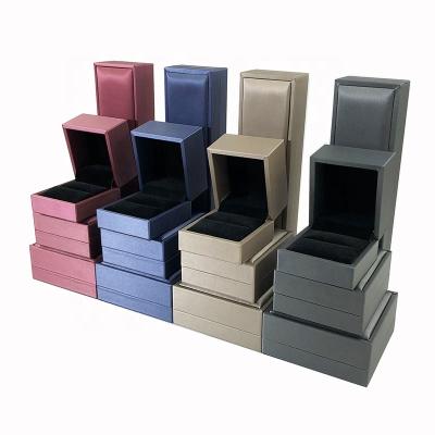 China Jewelry Package Jewelry Gift Box Packaging Ring Box Velvet Ring Box for sale