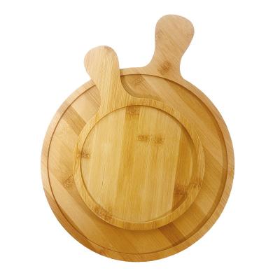 China Sustainable ecofriendly wholesale cheese charcuterie pizza serving chopping cutting board round acacia bamboo wooden pizza board with handle for sale