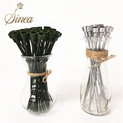 China Fashional Flower 2021 Reasonable Price Hot Selling Silver Gold Enternal Preserved 20cm Long Stem Dry Plastic Artificial Floral Rose Stem for sale