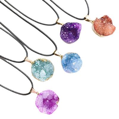 China Europe agate crystal stones pendant necklace colorful druzy aura natural crystal healing irregular gold border section DIY necklace for sale