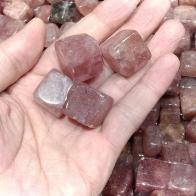 China Wholesale Red Cube Crystal Tumbled Stone Crystals Healing in China Strawberry Stones Strawberry Quartz Gravel for Decoration for sale