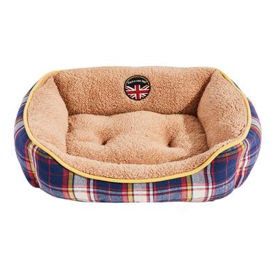 China Travel Factory Price Cushion Washable Luxury Large Cat Bed Warm Dog Rest Mat for sale