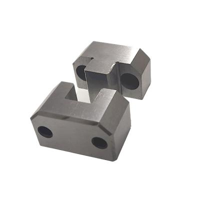 China Industry Professional Wholesale Plastic Moldings Interlock Injection Molds Seating Locating Block for sale