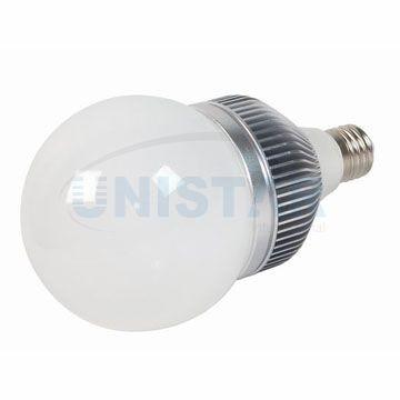 China Luzes de bulbo do diodo emissor de luz do poder superior, ângulo de feixe dos bulbos 150° do globo da luz do diodo emissor de luz do Cree 7W/Edison à venda