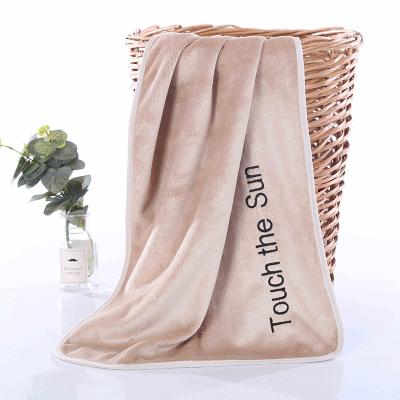 China QUICK DRY microfiber hanging hand towel and kitchen hand towel for sale