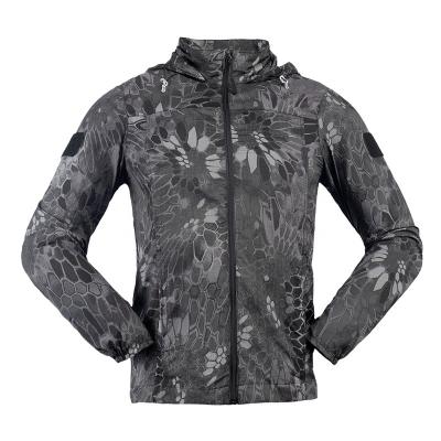 China Skin Hooded Breathable Tactical Thin Coat Men Anti-UV Sunscreen Outdoor Jacket for sale