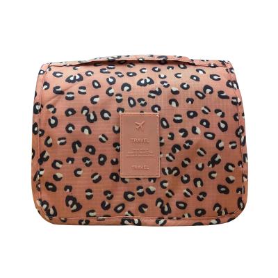 China Wholesale Fashion 2022 Foldable Travel Hanging Toiletry Bag Waterproof Cosmetic Bag Wash Cosmetic Bag for sale