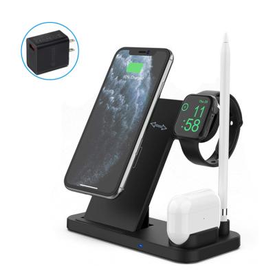 China Multifunctional Charging Station 4 in 1 Fast Qi Foldable Wireless Charging Station 3 in 1 Wireless Charger for iPhone for sale