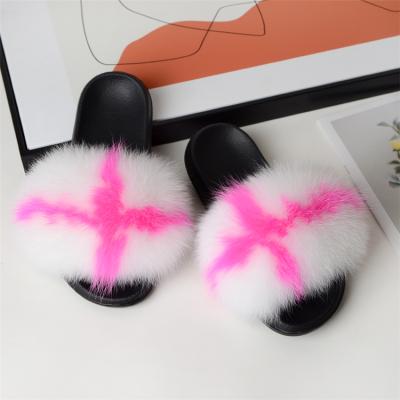 China CUSHIONING Full Style Fluffy Indoor Slippers With Fur Ball Fur Slides Fox Fur Slippers Sandal for sale