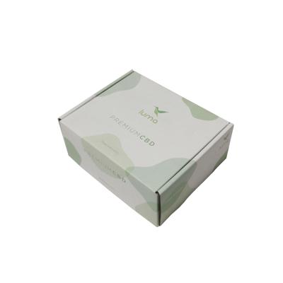 China Handmade Custom Logo Paper White Foldable Gift Box Garment Garment Wrinkled Shipping Packaging Box for sale