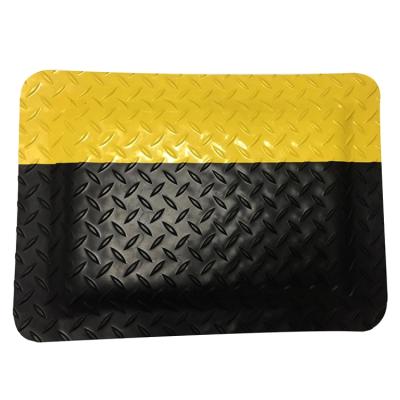 China Cleanroom Antistatic Industrial Lab Working ESD Antistatic Rubber Mat for sale