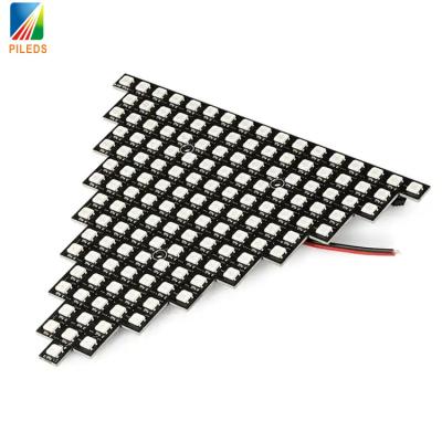 China Pixel DIY LED Dot Matrix Screen Triangle Shape WS2812 Full Colour Spliceable à venda