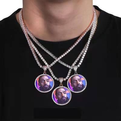 China Fashion Custom Personalized Cubic Zircon Made Photo Lockets Outline Pendant Necklace for sale