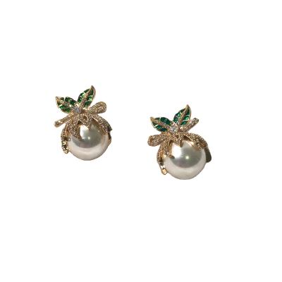 China New Design Environmentally Friendly Imitation Pearl Zircon Earring High Quality Gold Plated Pearl Earrings for sale