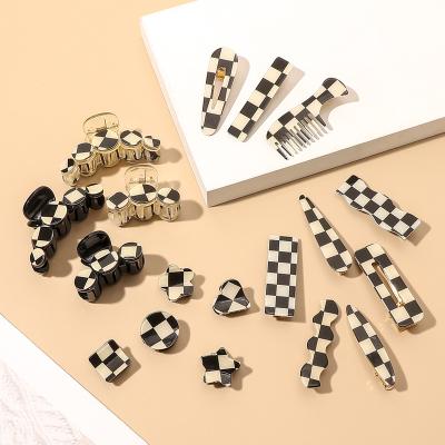 China Fashion Multiple Styles Retro Hair Claws Checkerboard Side Clips Clips Fashionable Acrylic Platypus Clips For Women for sale