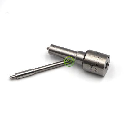 China High Quality Diesel Fuel Injector Nozzle 6738-11-3120 6738113120 5*1*1CM for sale