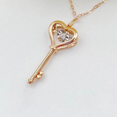 China Fashion AU750 Real 18K Gold Diamond Charm Pendant Necklace Fine Jewelry Pure Luxury Ladies Women's Female Necklaces for sale