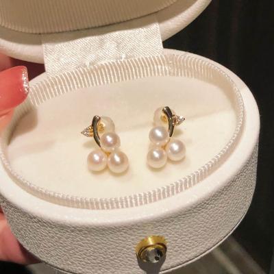 China Fine Jewelry Fashion AU750 18K Gold Pawnable Diamond Pearls Earrings Women Ladies Wedding Bridal Pure Luxury CLASSIC Engagement for sale