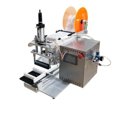 China Semi Automatic Perfume Flat Square Glass Bottle Labeling Machine Adhesive Sticker Label Applicator for sale