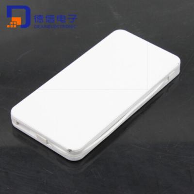 China Hot Cheapest 8000mAh Portable Power Bank (LCPB-LS013) for sale