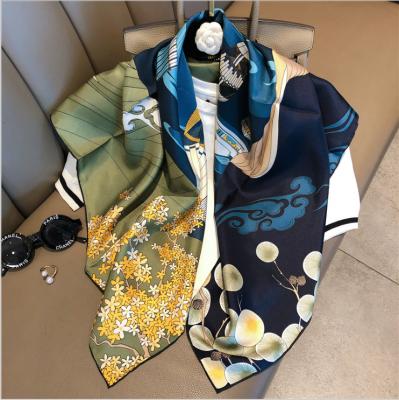 China Custom Print Square Design Square Scarf 100% Silk Women's Outdoor Silk Scarf for sale