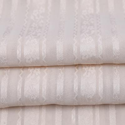 China Sustainable high quality lines white silk fabric jacquard silk material 114 cm 100% distribution for sale