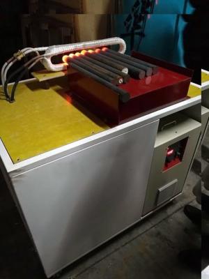 China Horno de forjado por inducción de cabeza de perno Horno de calentamiento por inducción de frecuencia media en venta